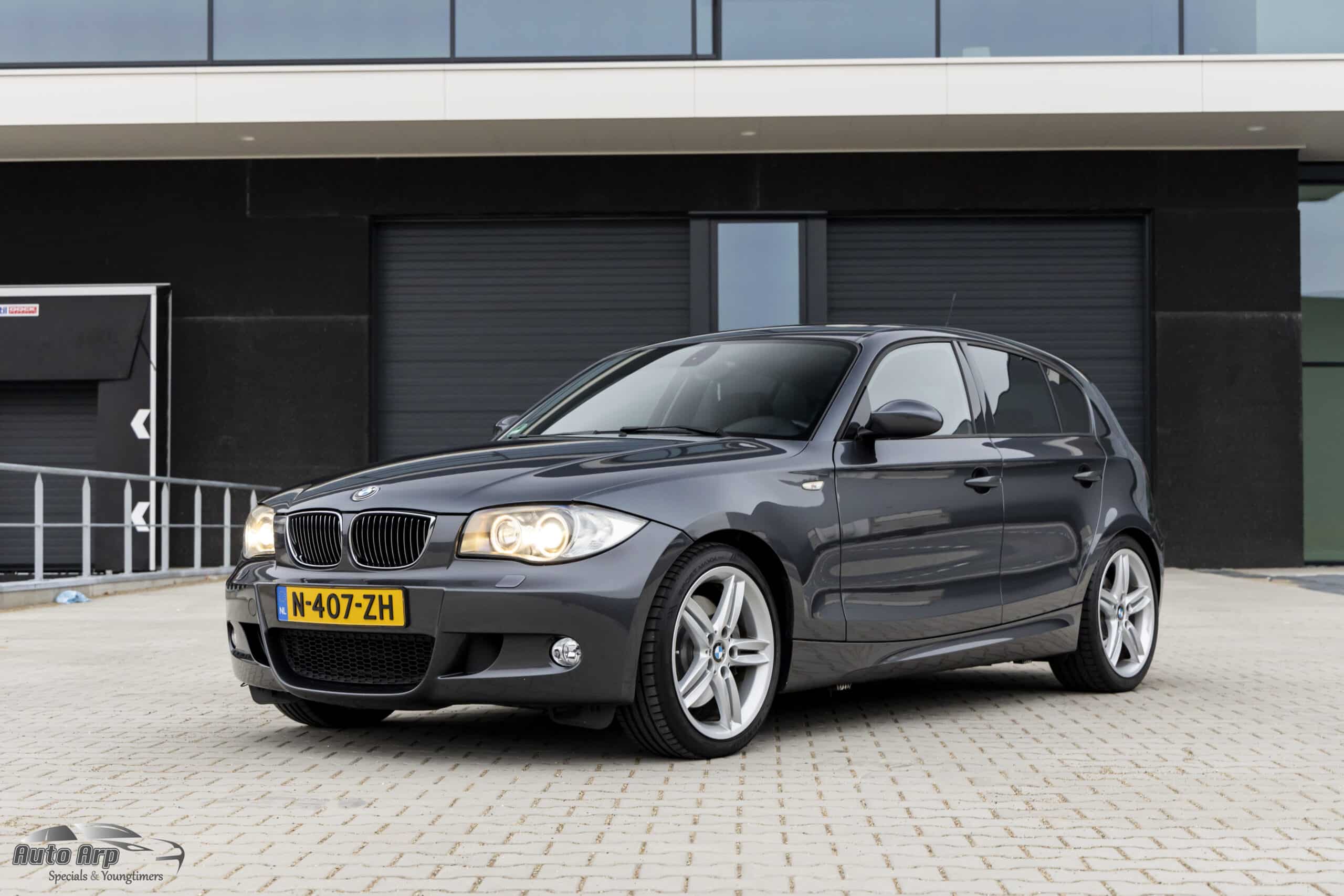 BMW E87 130i Cup sport with m package